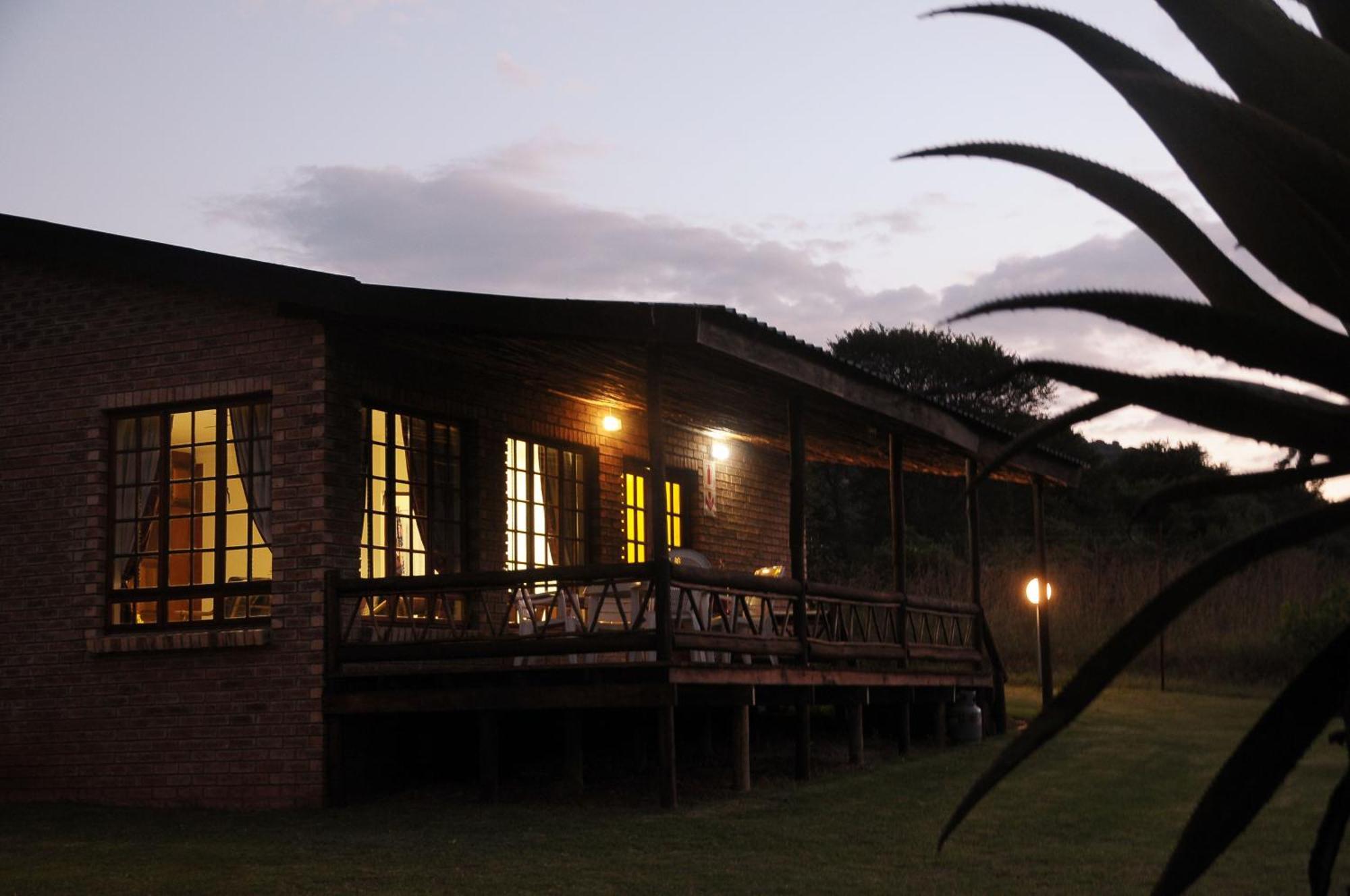 Mount Azimbo Lodge Louis Trichardt Eksteriør billede