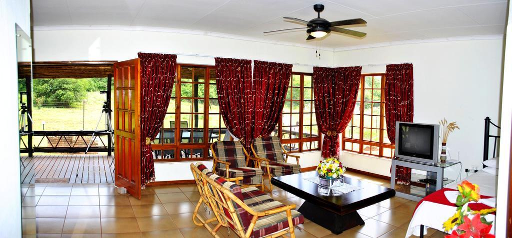 Mount Azimbo Lodge Louis Trichardt Eksteriør billede
